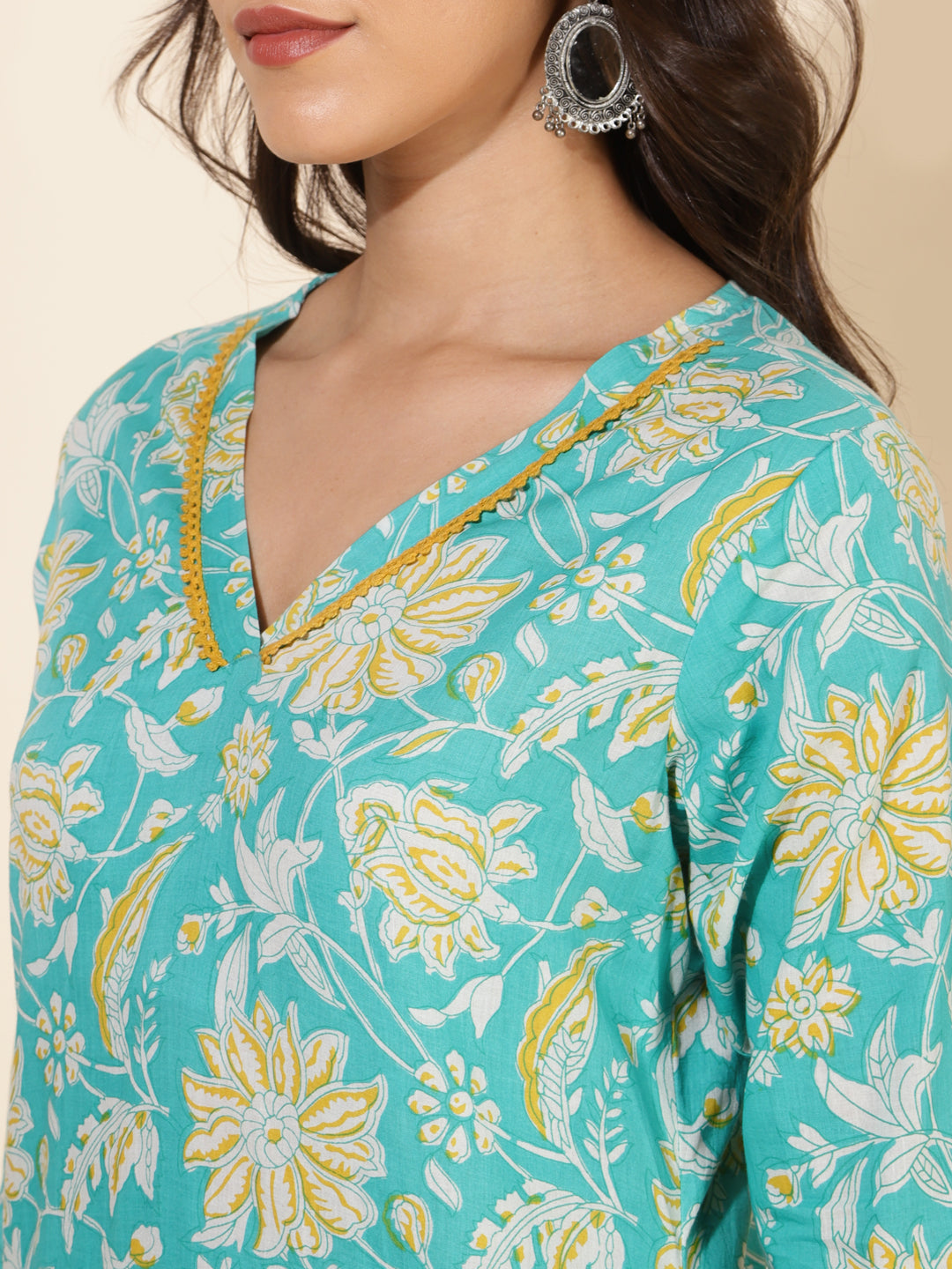 Janasya Aqua Blue Cotton Floral Printed Casual Kurta