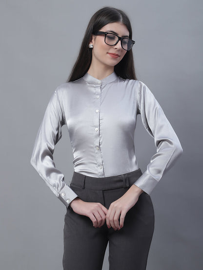 Jainish Women's Grey Solid Shirt Style Top