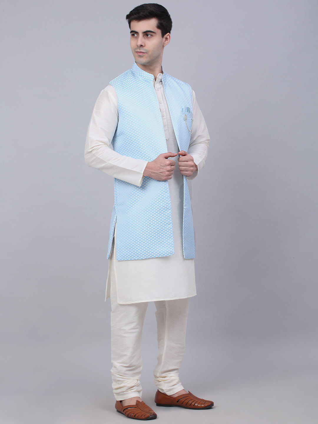 Jompers Men's Solid Kurta Pyjama With Shrug Jacket - Blue