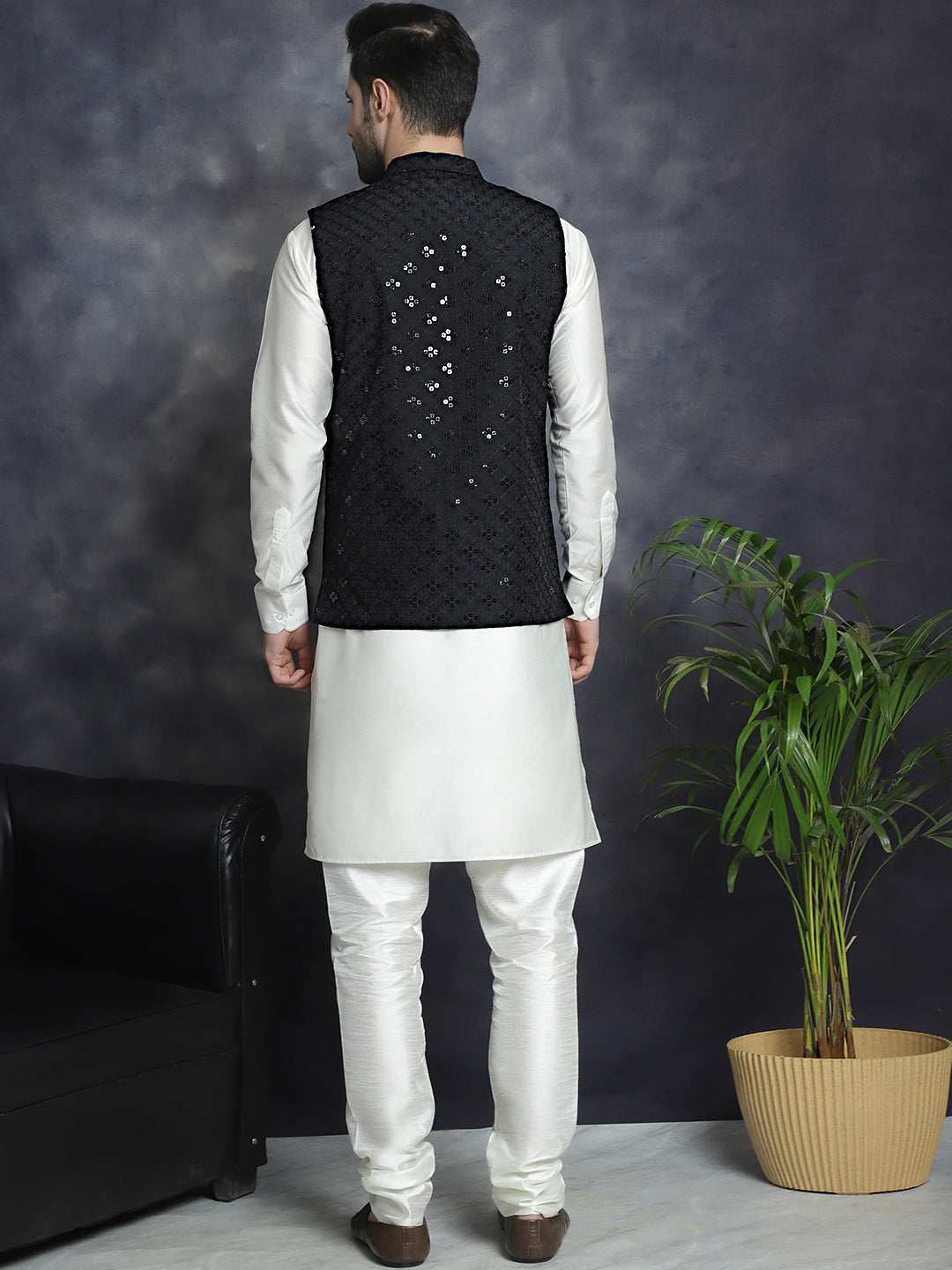 Jompers Men's Sequins and Embroidred Nehru Jacket With Solid Kurta Pyjama - Black
