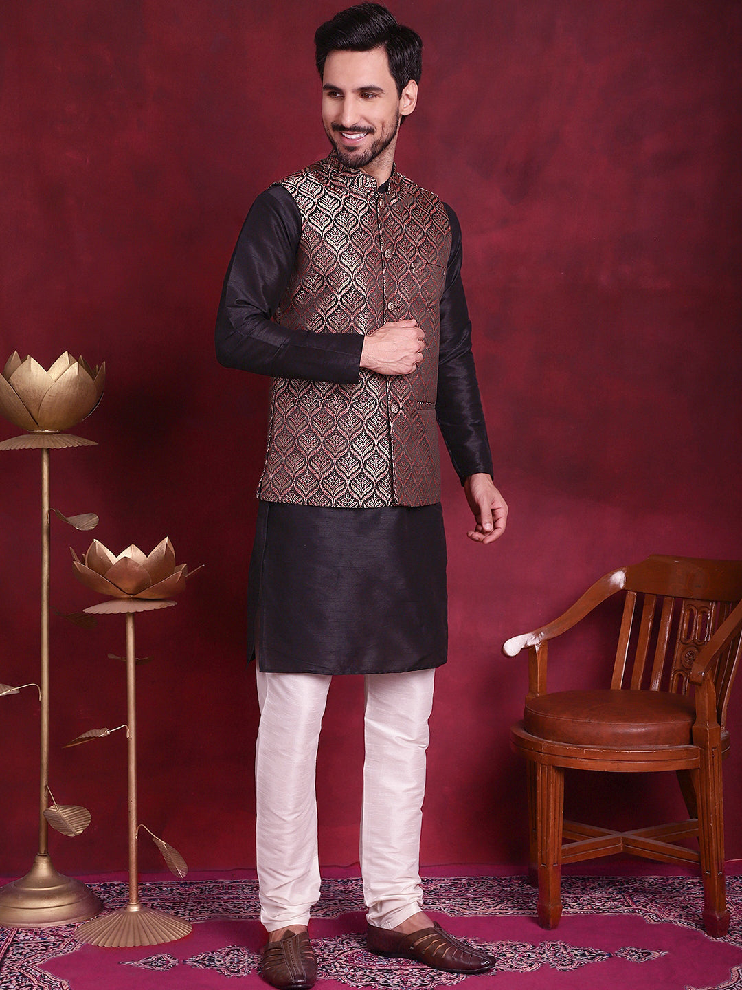 Jompers Men's Woven Design Nehru Jacket With Kurta Pyjama Set - Maroon