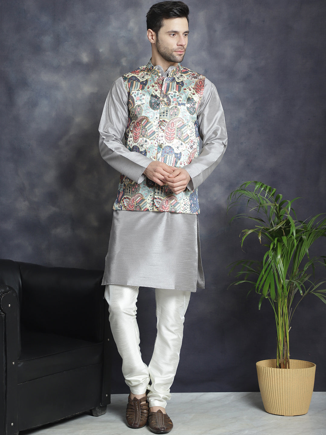 Jompers Men's Digital Print and Zari Work Nehru Jacket With Kurta Pyjama Set - Blue