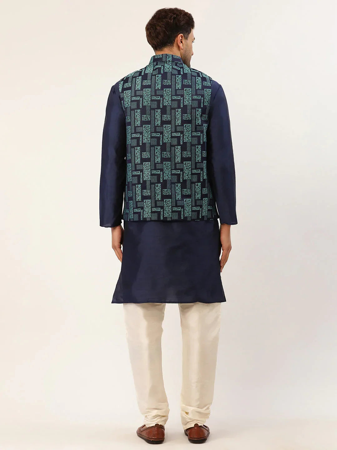 Jompers Men's Solid Kurta Pyjama With Blue Woven Design Nehru Jacket