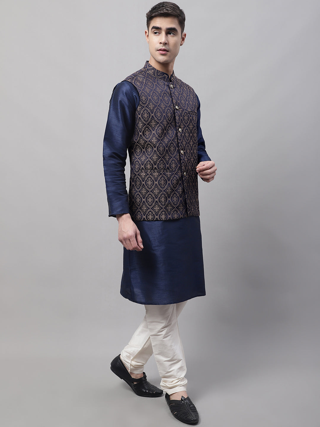 Jompers Men's Navy Blue Solid Kurta Pyjama with Brown Woven Design Nehru Jacket