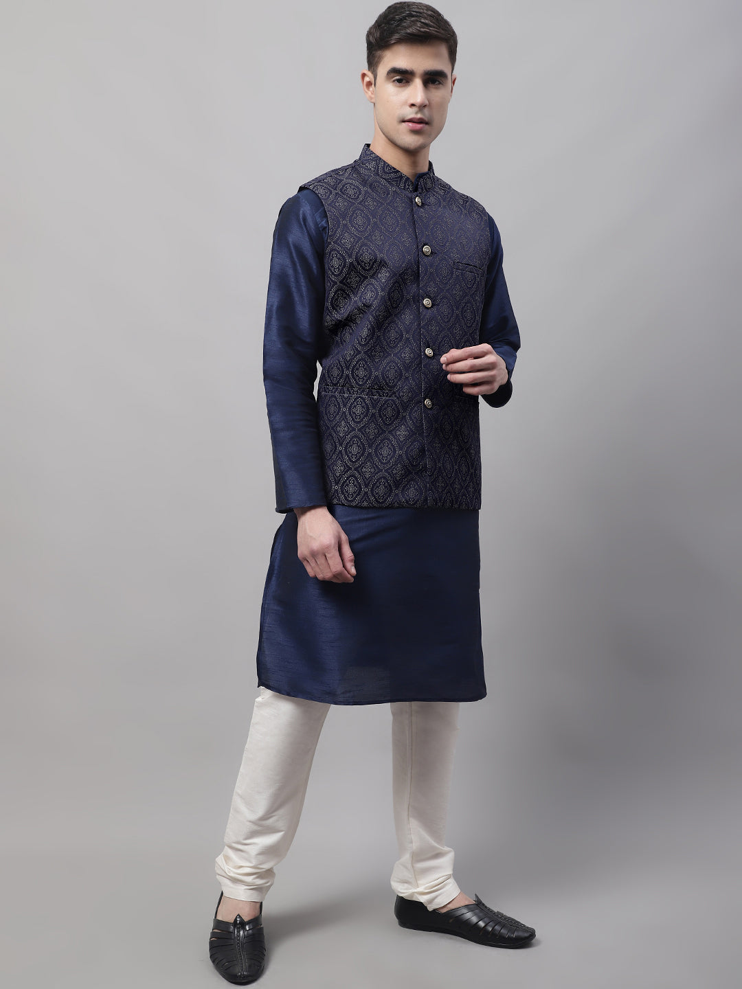 Jompers Men's Navy Blue Solid Kurta Pyjama with Silver Woven Design Nehru Jacket