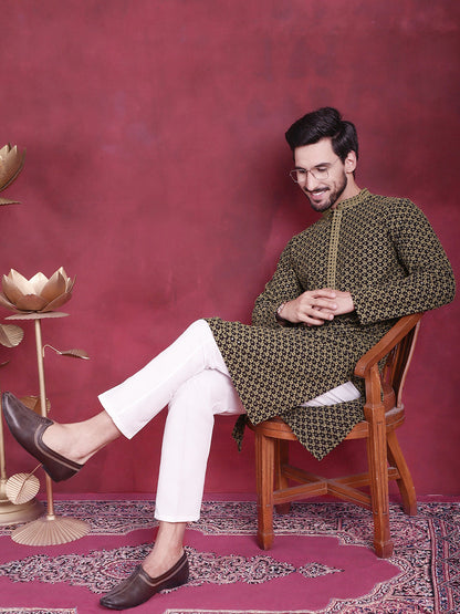 Jompers Men's Sequins Embroidered Kurta with Pyjama - Mehndi