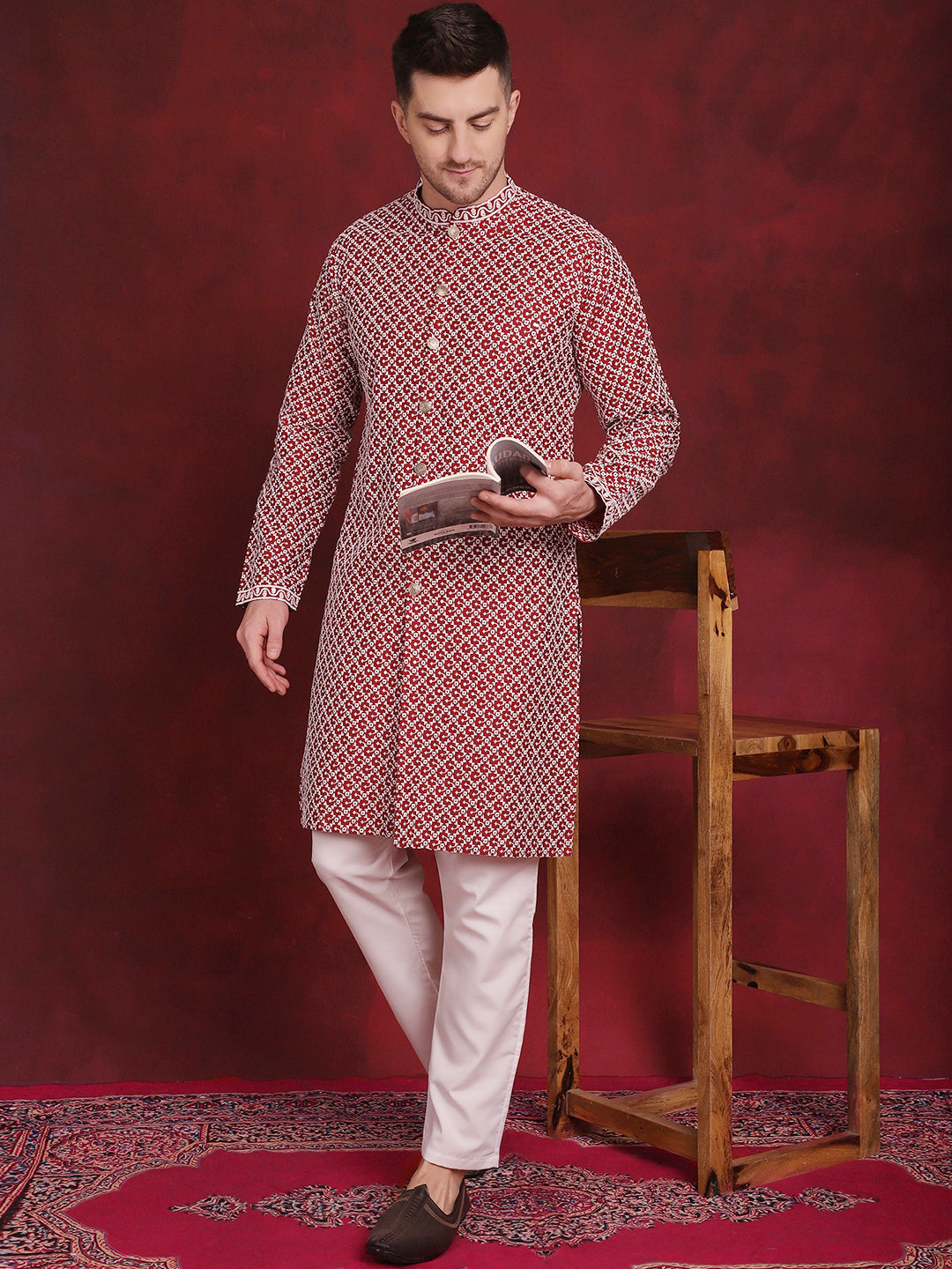 Jompers Men's Sequin Chikankari Front Open Kurta With Pyjamas - Maroon
