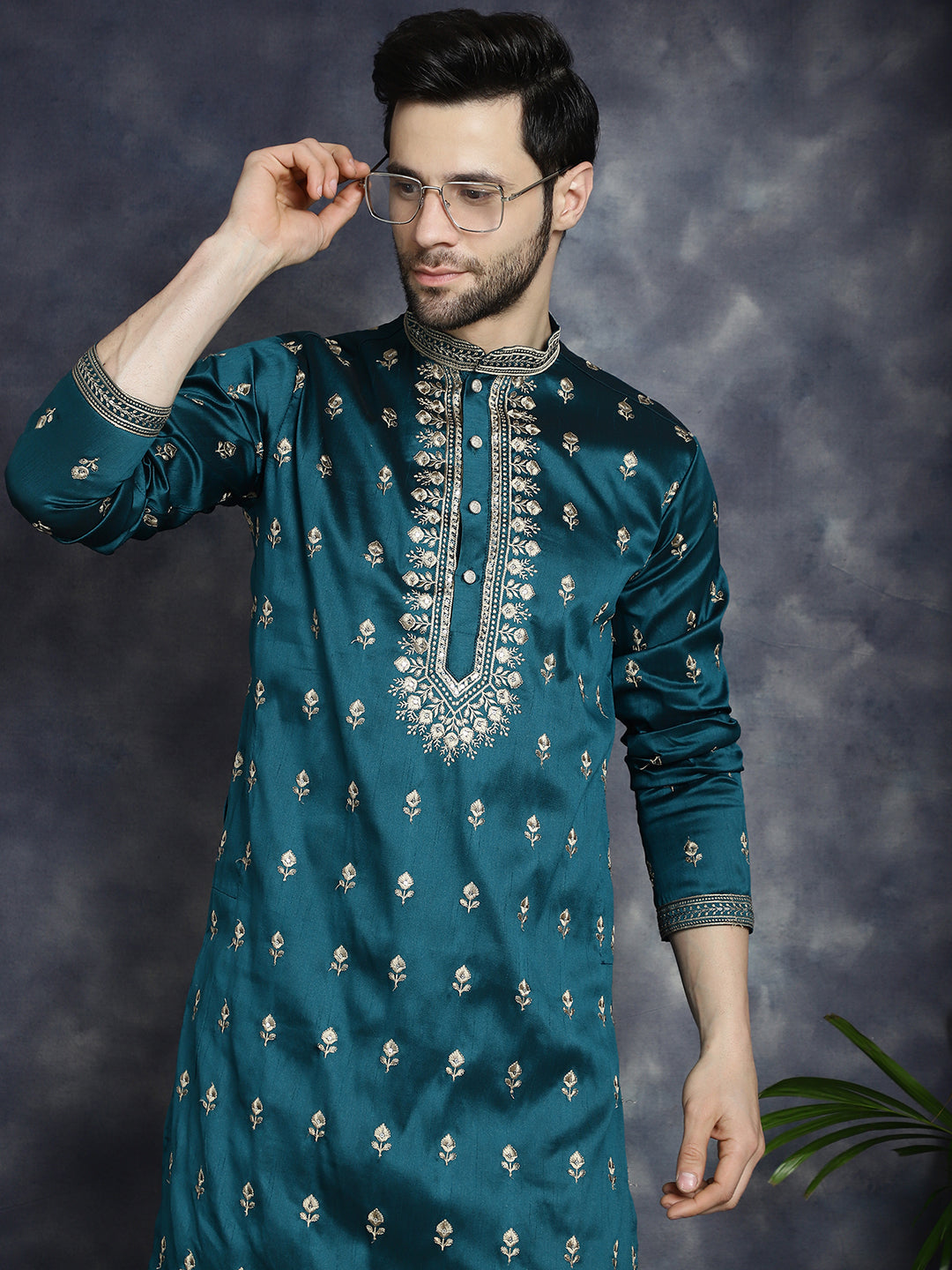 Jompers Men's Peacock Blue Chikankari Embroidered Kurta With Pyjama