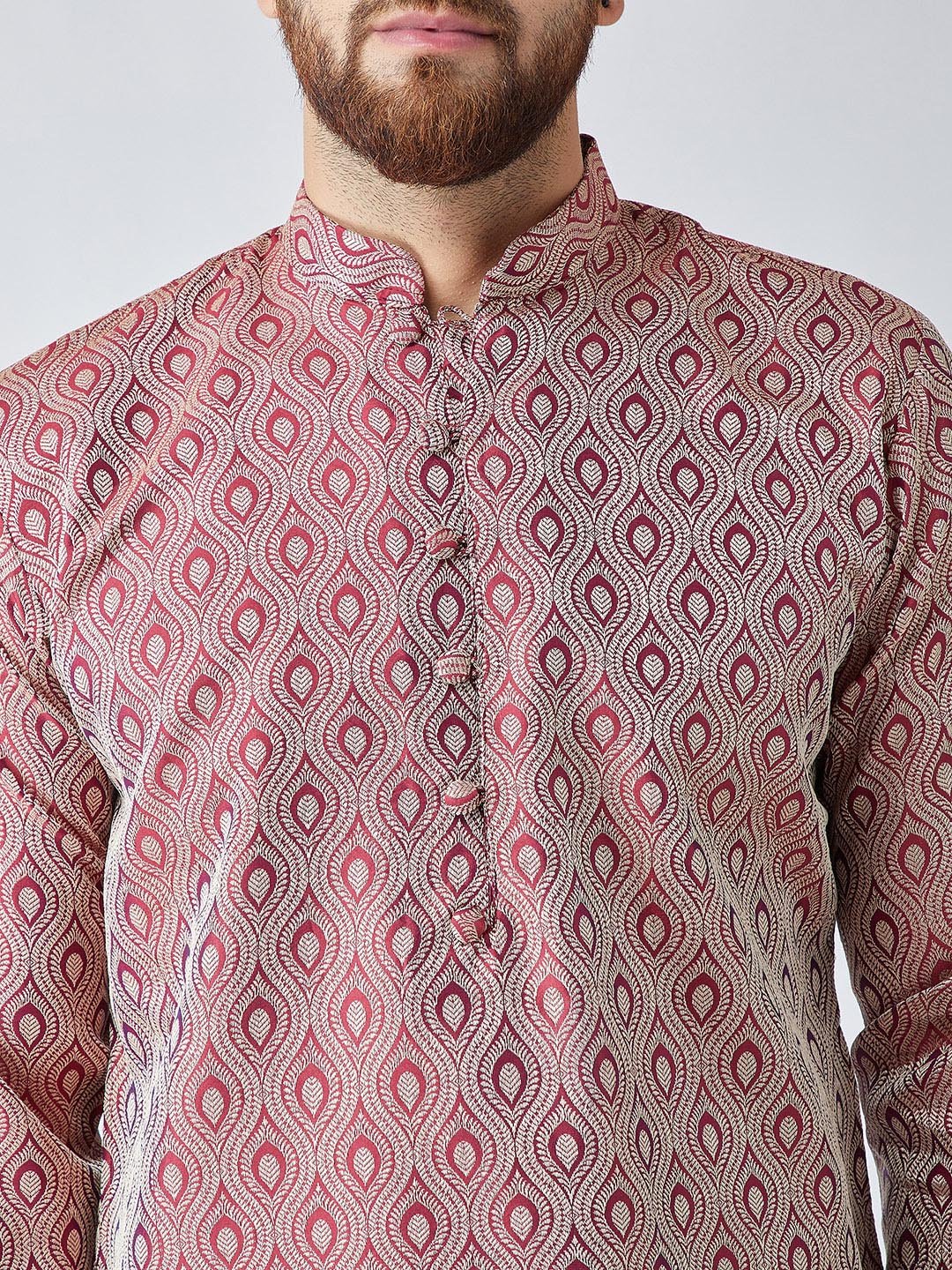 Jompers Men's Maroon & Off-White Self Design Kurta with Churidar