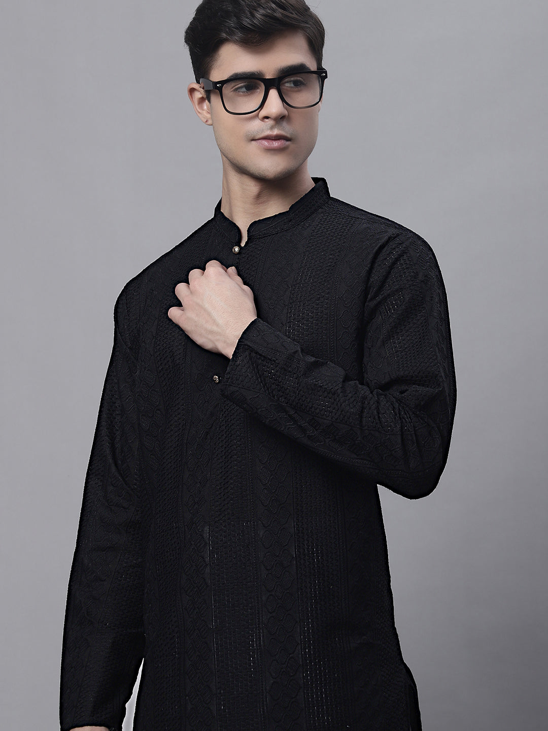 Jompers Men's Black Embroiderd Kurta Pajama