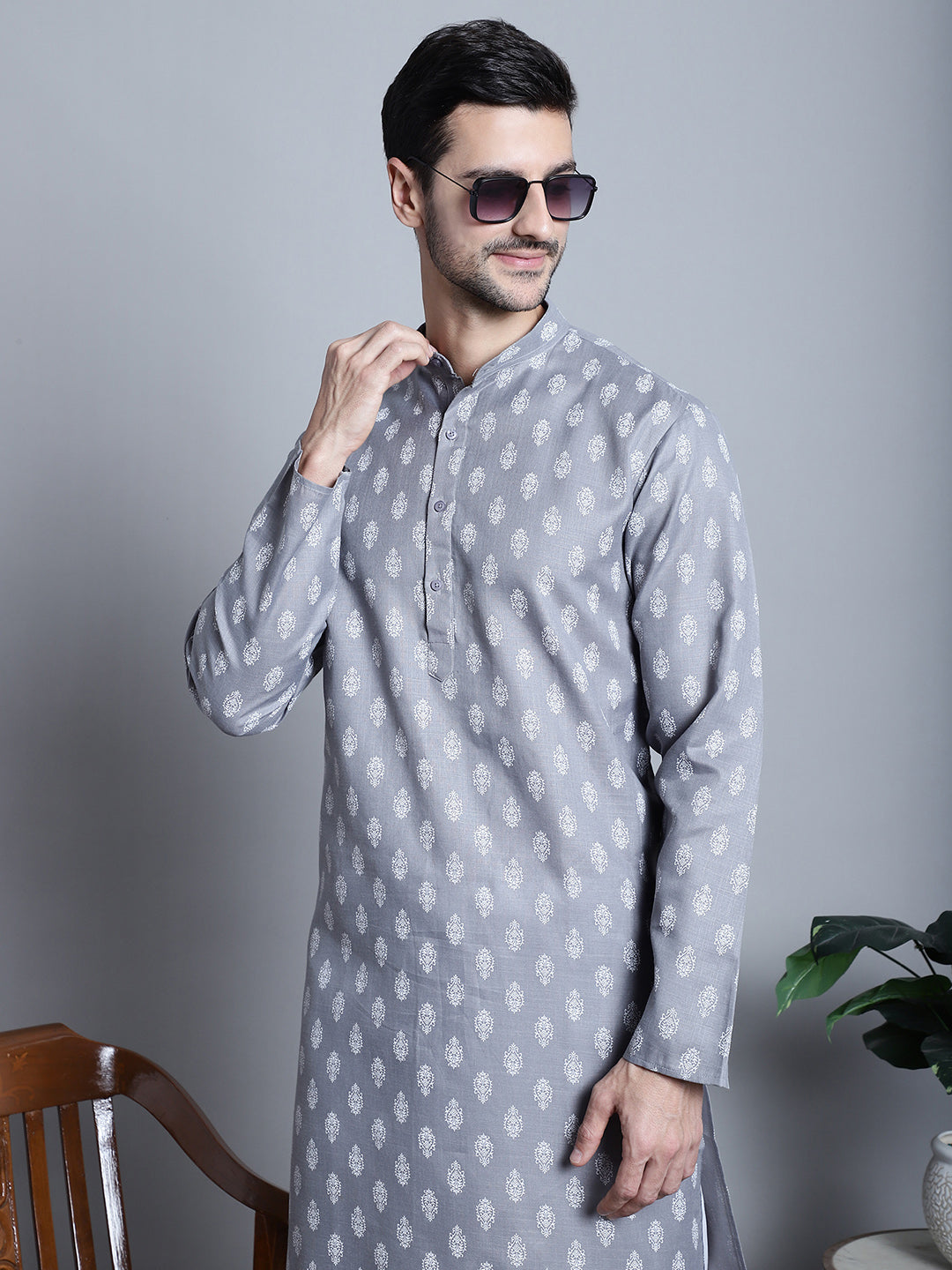 Jompers Men's Cotton Floral printed kurta Pyjama - Dark-Grey