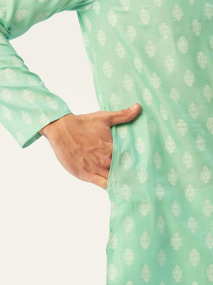 Jompers Men's Green Cotton Floral printed kurta Only