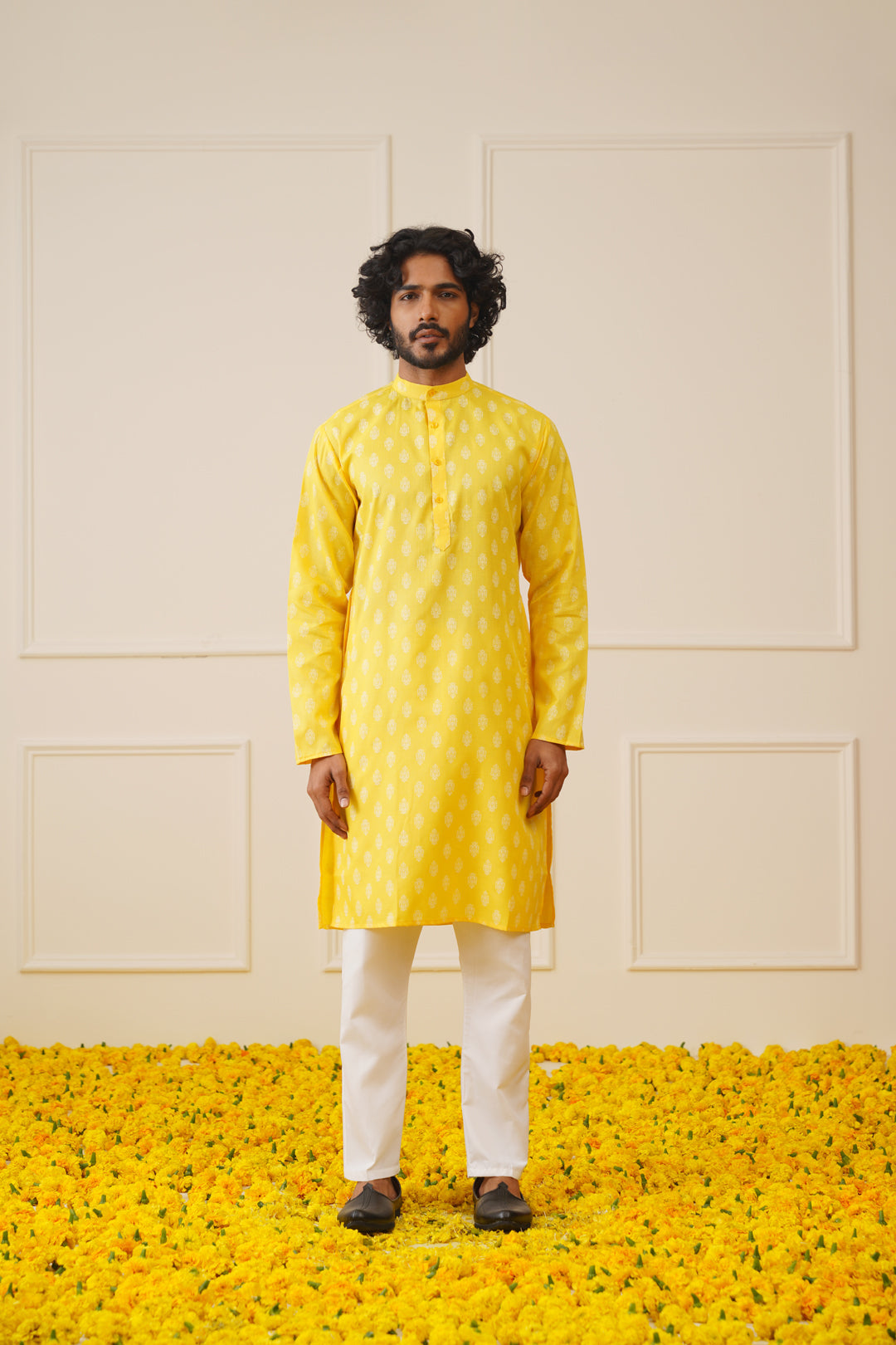 Jompers Men's Cotton Floral printed kurta Pyjama Set - Lemon