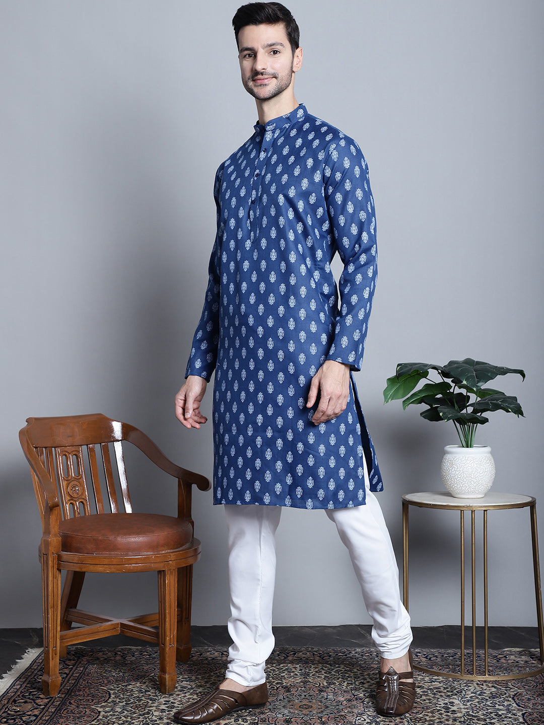 Jompers Men's Cotton Floral printed kurta Pyjama - Navy Blue