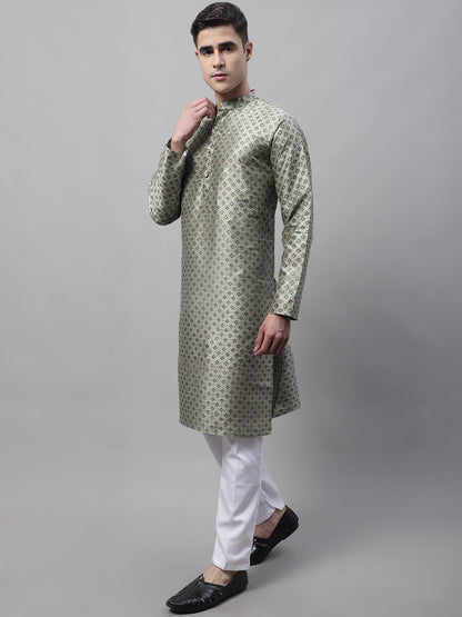 Jompers Men's Green Printed Silk Blend Kurta Payjama