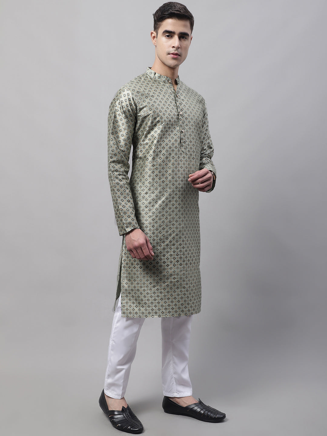 Jompers Men's Green Printed Silk Blend Kurta Payjama