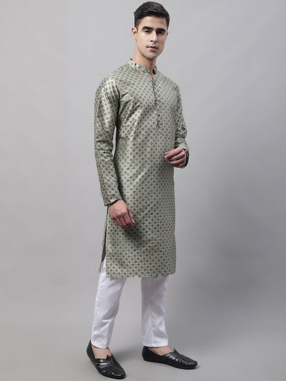 Jompers Men's Green Printed Silk Blend Kurta Payjama
