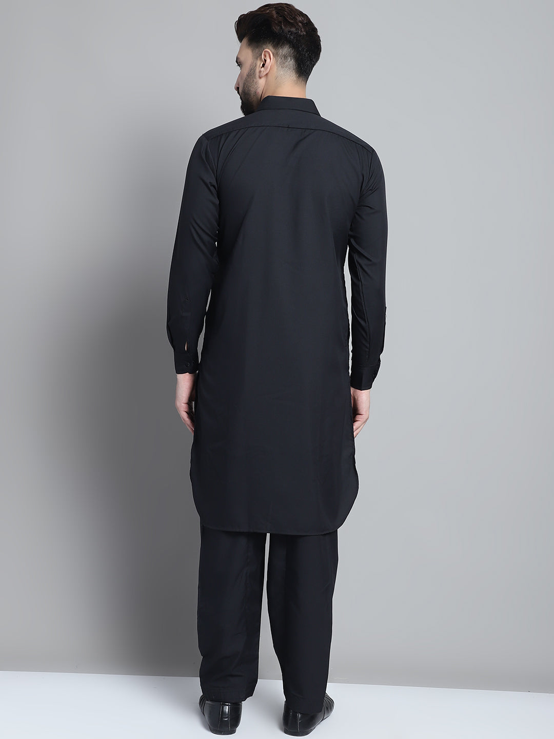 Jompers Men's Black Cotton Solid Pathani Kurta with Salwar