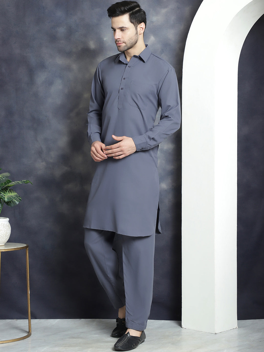 Jompers Men's Solid Pathani Kurta with Salwar - Grey