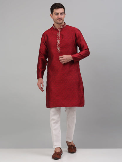 Jompers Men's Maroon Collar Embroidered Kurta Pyjama