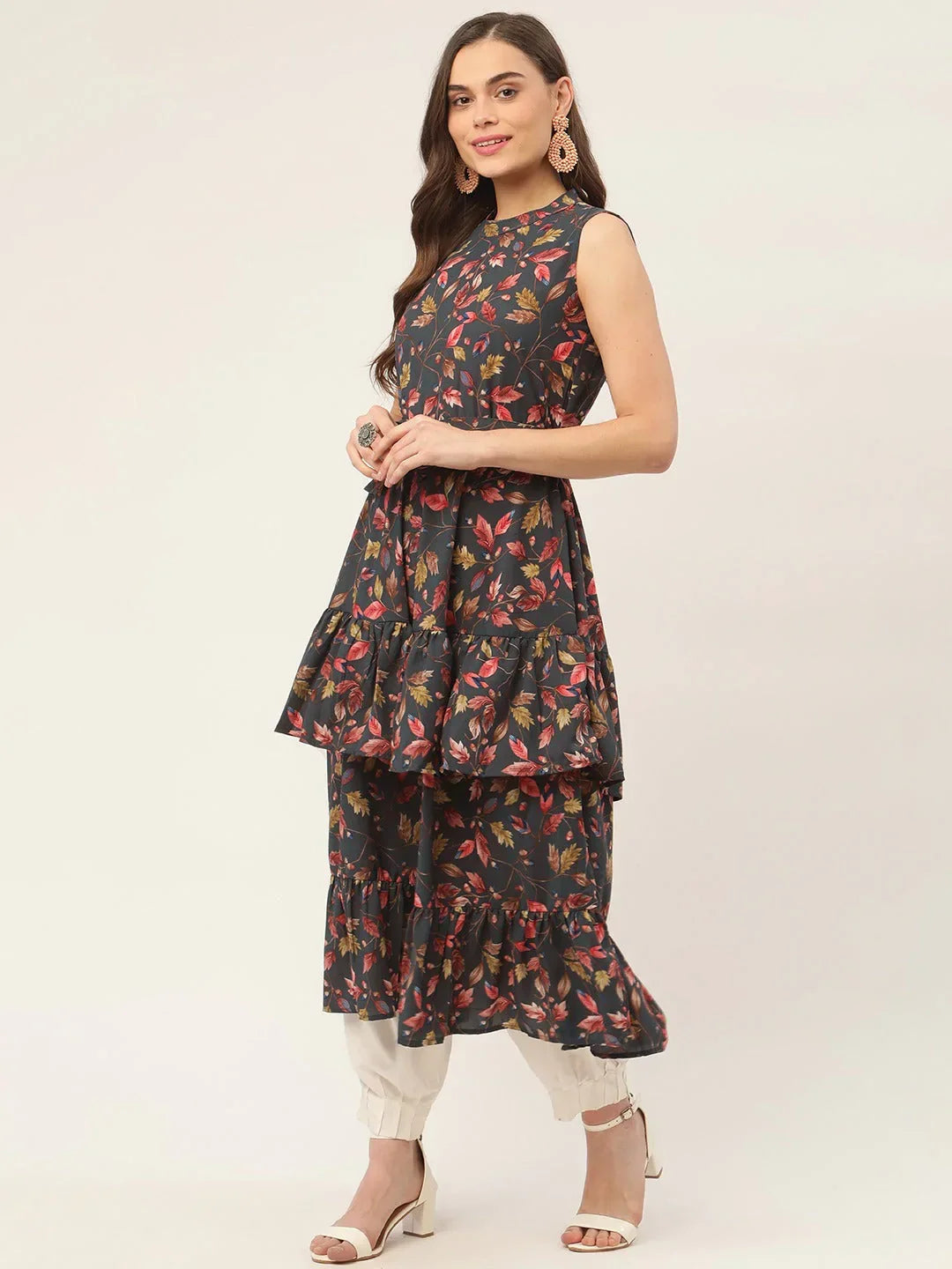Jompers Women's Grey Flared Printed kurta