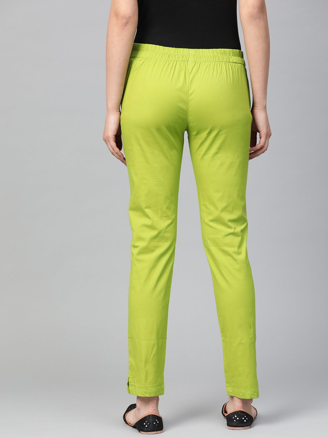 Jompers Women Green Smart Slim Fit Solid Regular Trousers