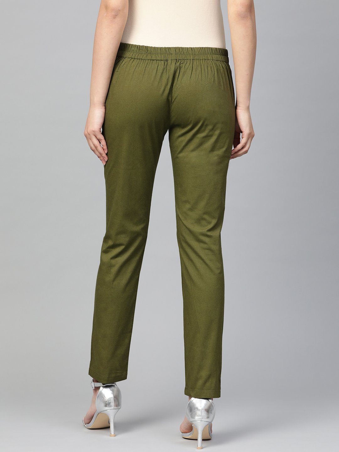 Jompers Women Olive Green Smart Slim Fit Solid Regular Trousers