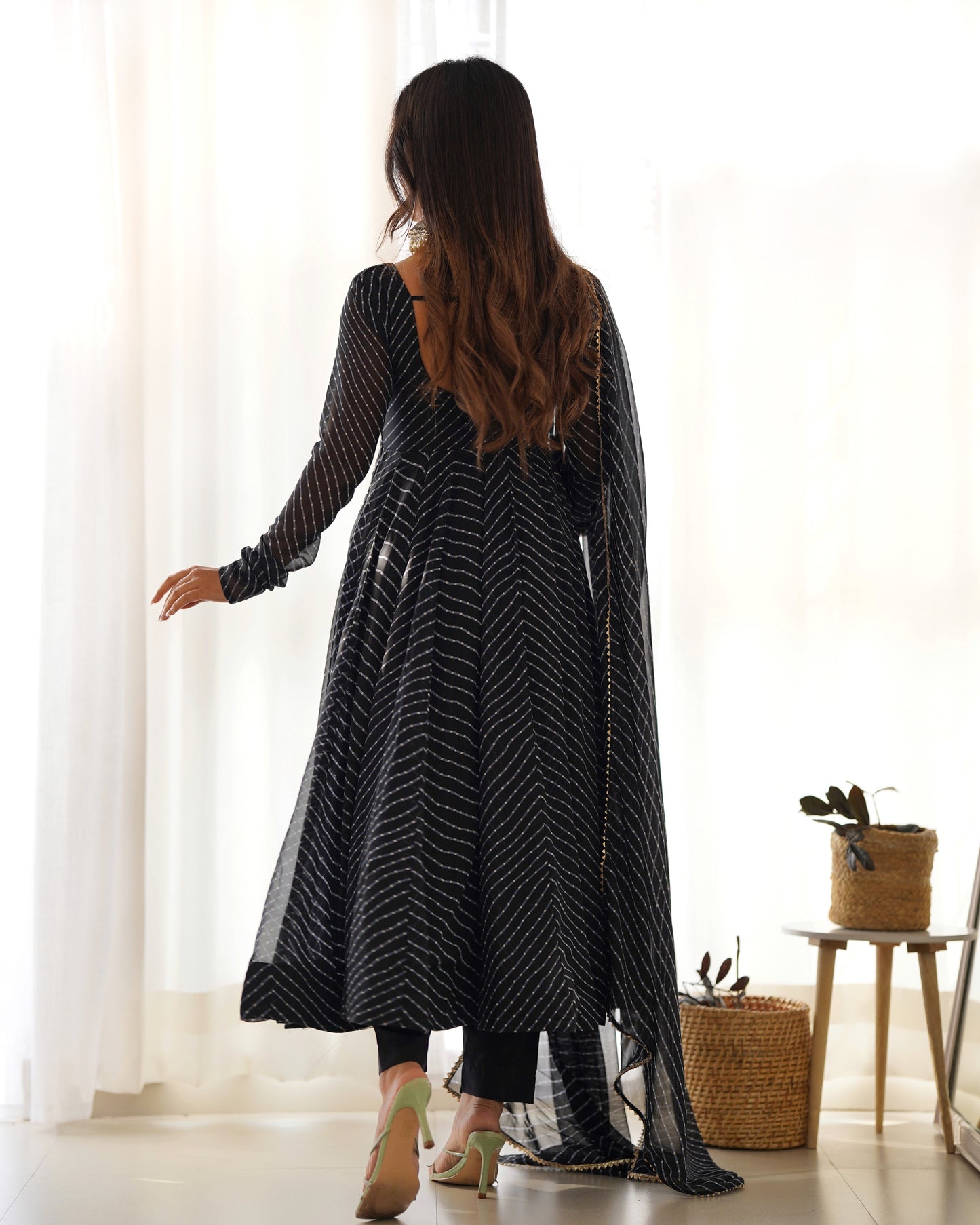 Lorenvalley Fashion Women Pure Soft Faux Georgette Laheriya Print Fully Flair Anarkali Kurta Pant With Dupatta Set - Black