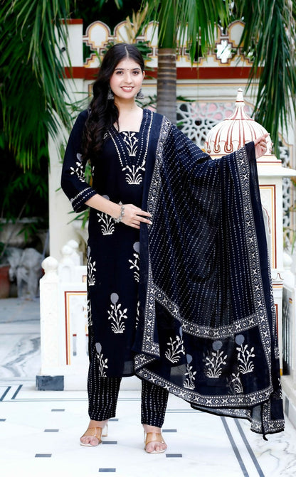 Miravan Women's Cotton Gota Patti Black Floral Printed Straight Kurta Palazzo With Dupatta Set