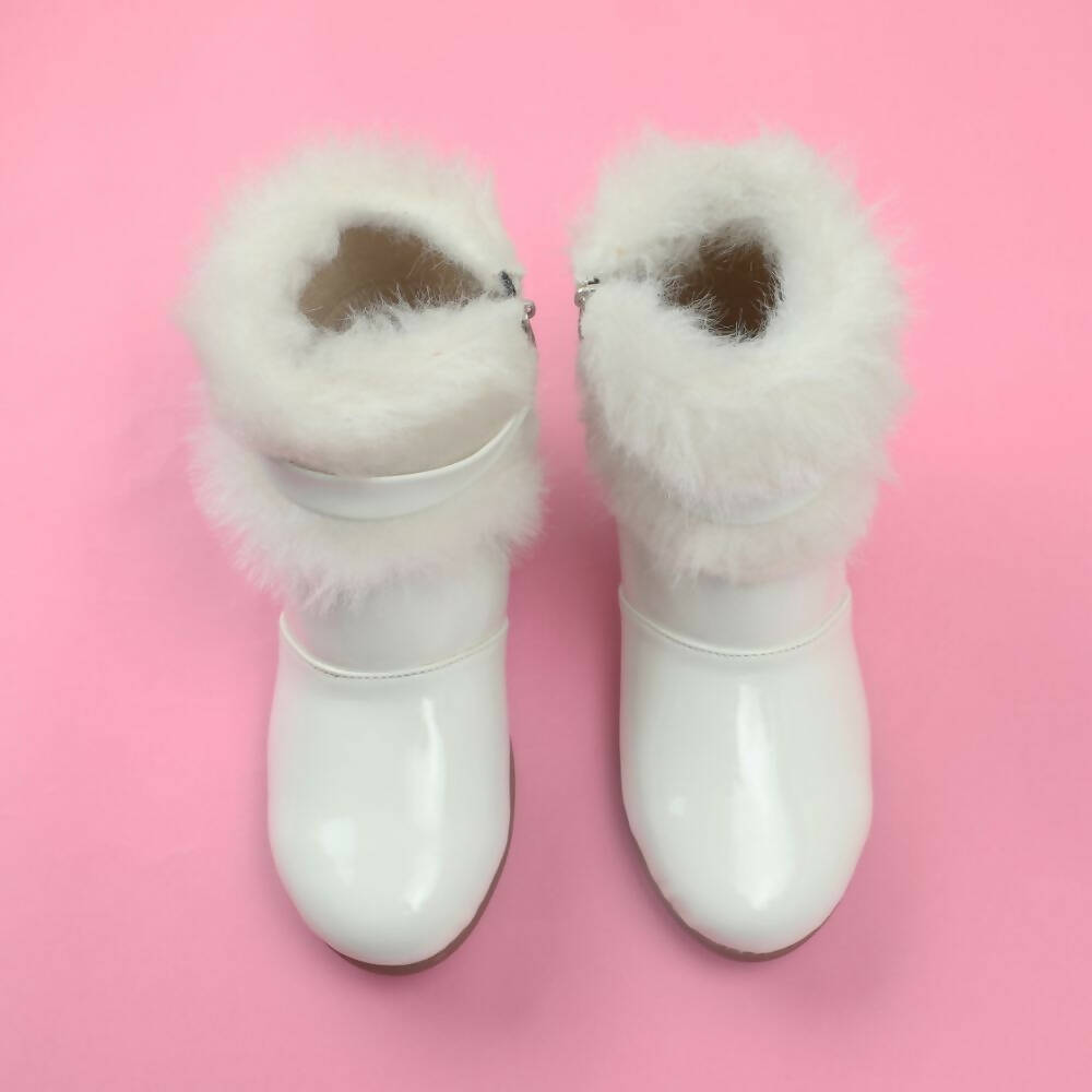Tiny Bugs Girls Faux Fur Detail Winter Boots - White