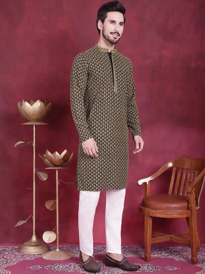 Jompers Men's Sequins Embroidered Kurta - Mehndi