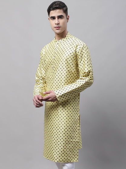 Jompers Men's Yellow Printed Silk Blend Kurta