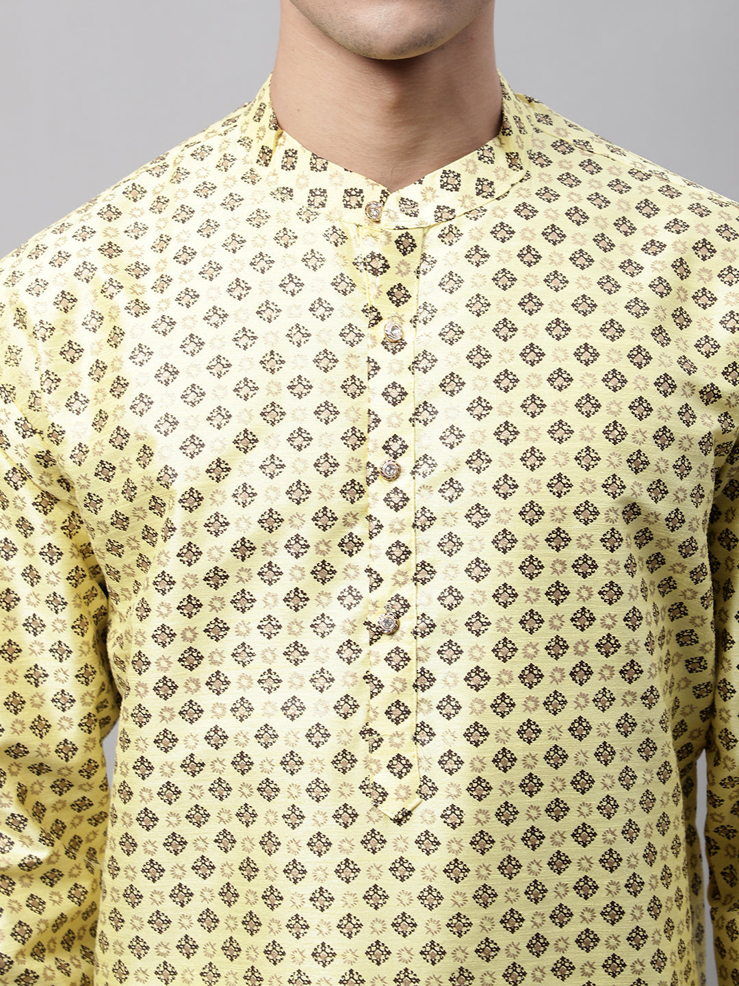 Jompers Men's Yellow Printed Silk Blend Kurta
