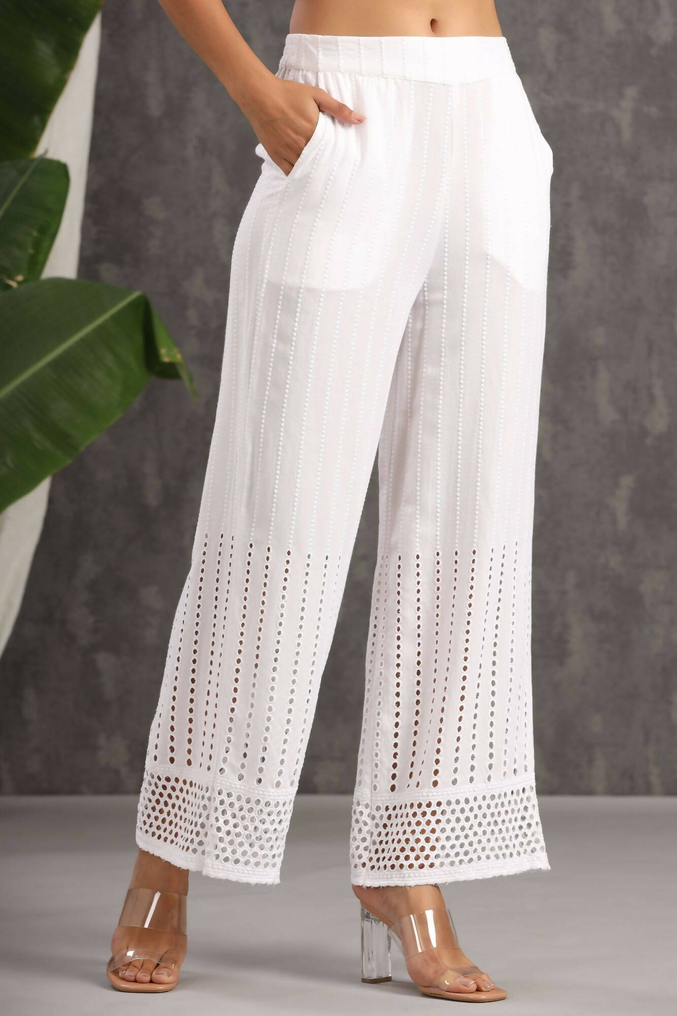 Juniper Women White Rayon Woven Design Flared Palazzo