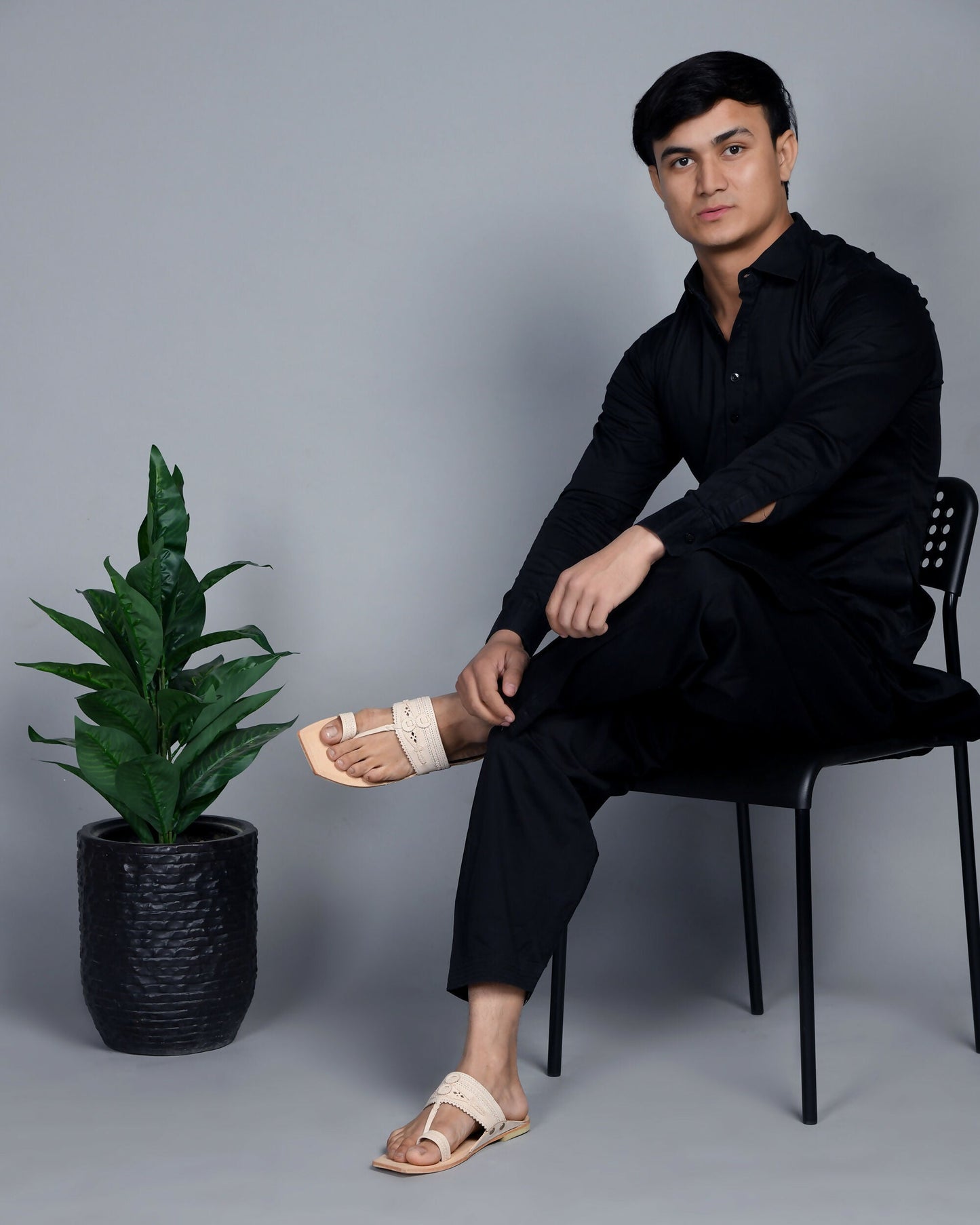 Stepsoft Men'S Cream Kolhapuri Chappal | Ethnic Leather Slip-On For Wedding & Festive Wear