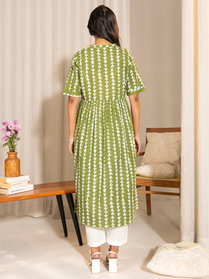 Janasya Green Cotton Block Printed Casual Maternity Kurta
