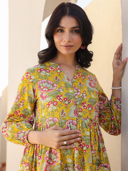 Janasya Bright Cotton Floral A-Line Kurta Set
