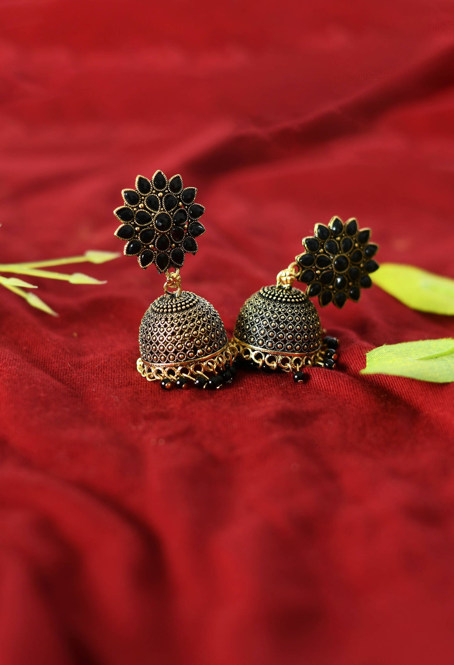 Mominos Fashion Joharkamal Kundan work Jhumka with Black Beads