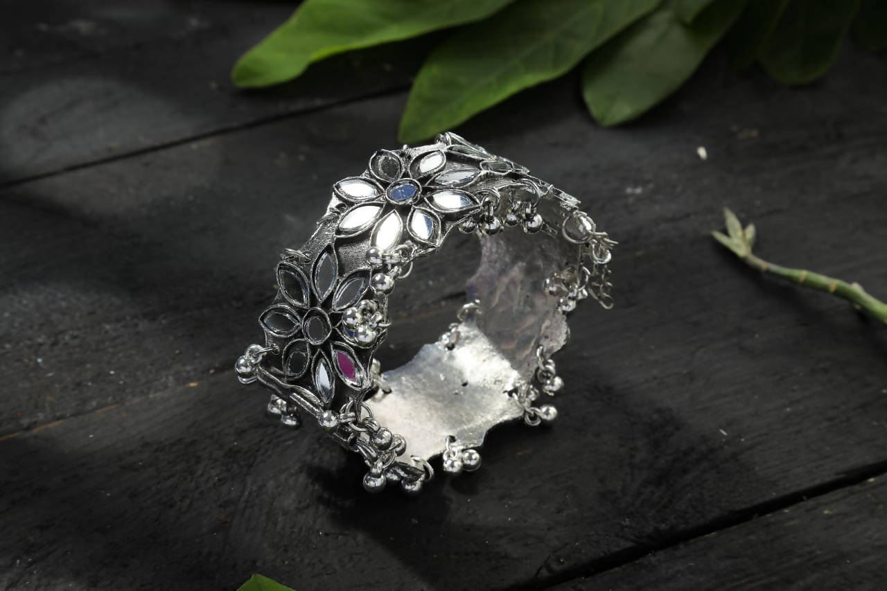 Mominos Fashion Silver Plated Oxidised Bracelet with Mirror design