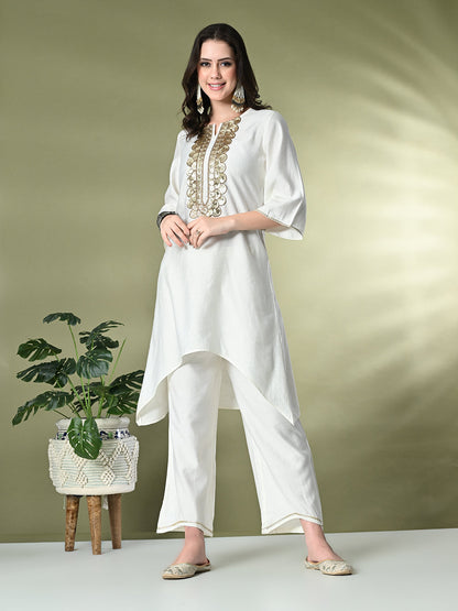 Myshka Women's Embroidered Keyhole Neck Bell Sleeves Kurta & Palazzos Sets in White Color