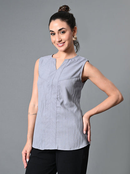 Myshka Women's Keyhole Neck Sleeveless Top in Grey Color