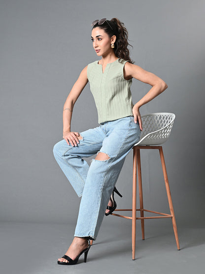 Myshka Women's Keyhole Neck Sleeveless Top in Olive Color