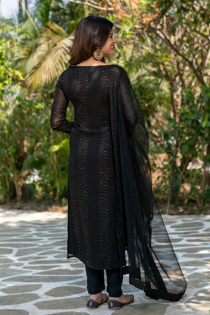 The52 Women Gorgeous Faux Georgette Fabric Straight Kurta, Pant and Dupatta Set