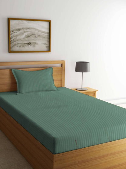KLOTTHE Green Striped 210 TC Bedsheet with Pillow Covers