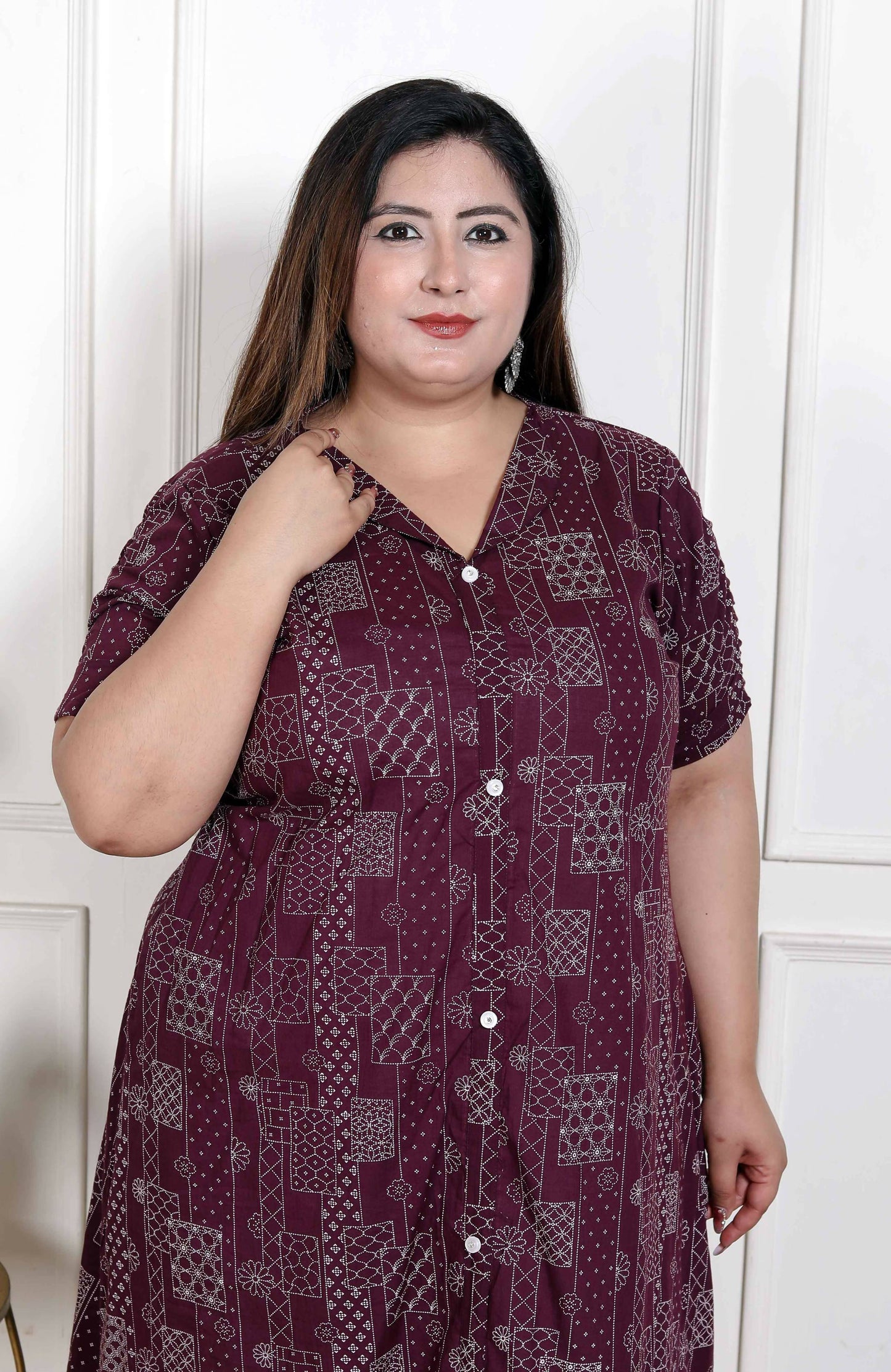 Miravan Women's Plus Size Wine Mandarin Neck Floral Printed A-Line Party wear Kurta