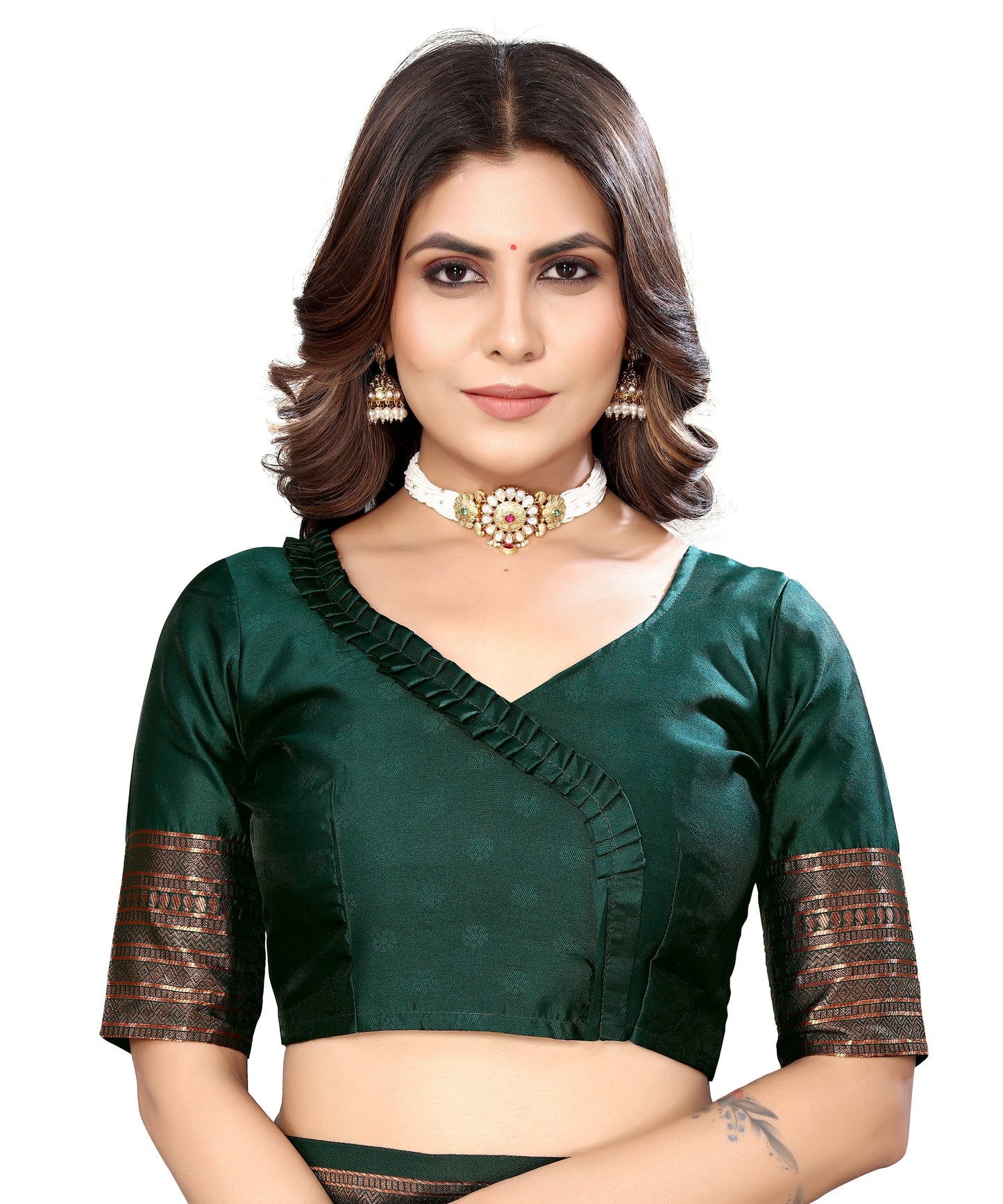 Vamika Weaving Banarasi Jacquard Green Kanjivaram Saree