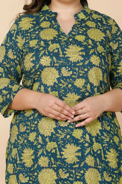 Miravan Women's Plus Size Green Floral Pure Cotton Kurta With Sharara
