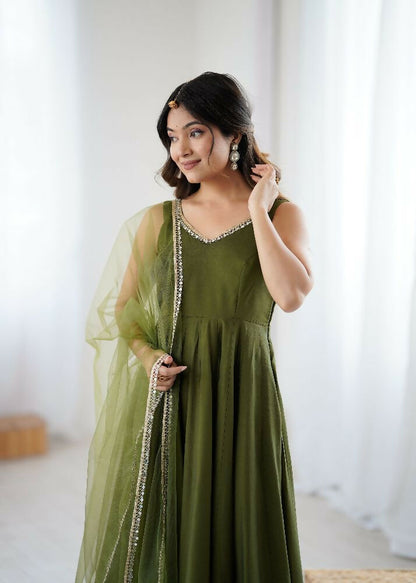 Joban Fashion Mehndi Kurta Set Chanderi Sequence Embroidery Work