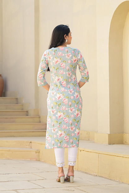 Juniper Women's Green Floral Printed Cotton Kurta With Thread Work & Buttons