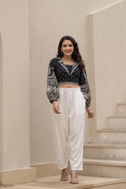 Juniper White Solid Viscose Pants